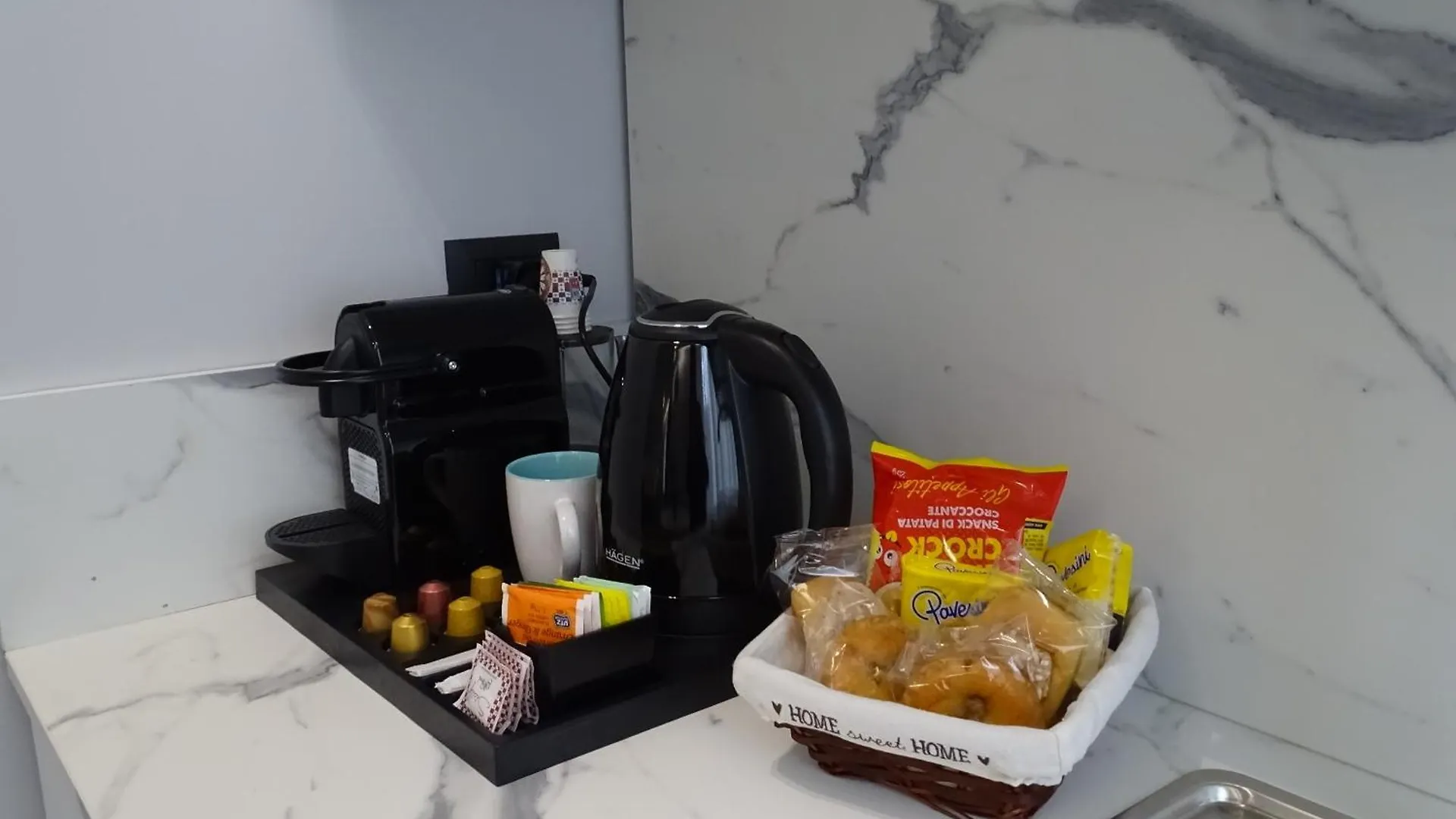 Guest house Karma6Rooms Catania Italy