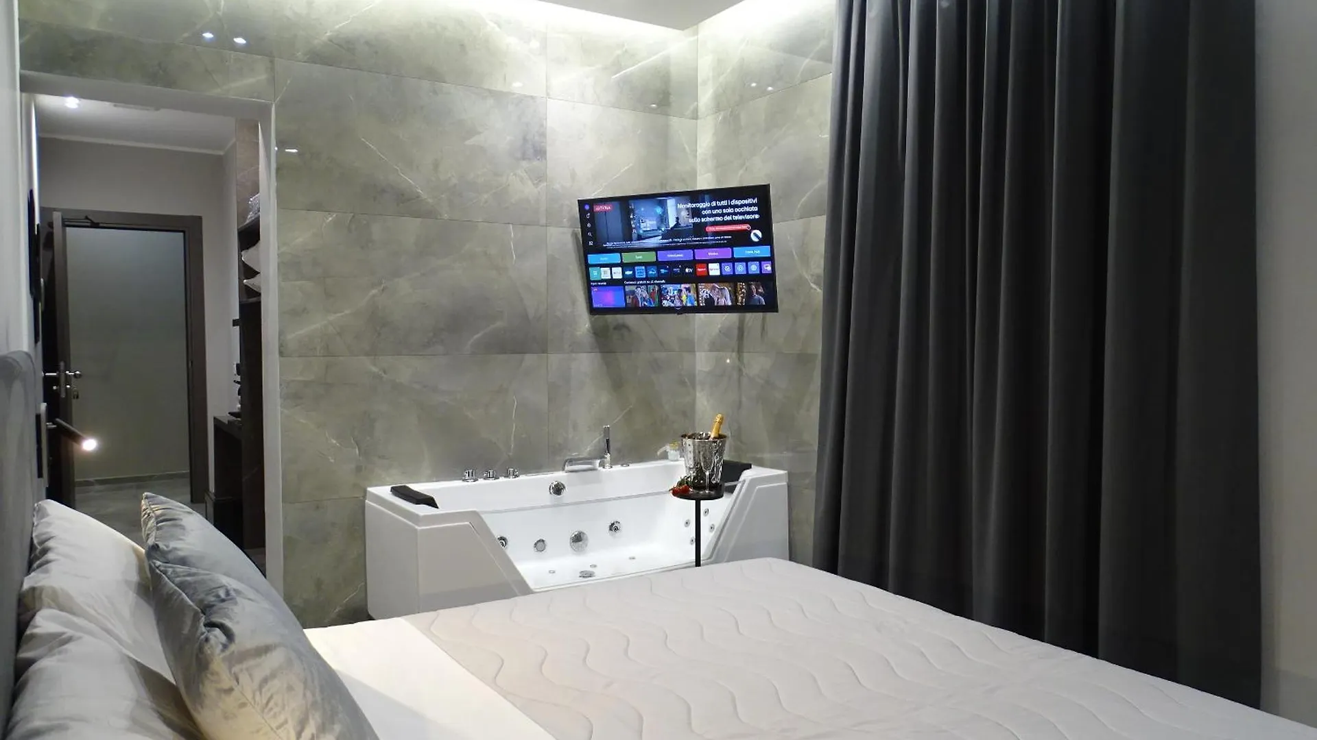 Karma6Rooms Catania