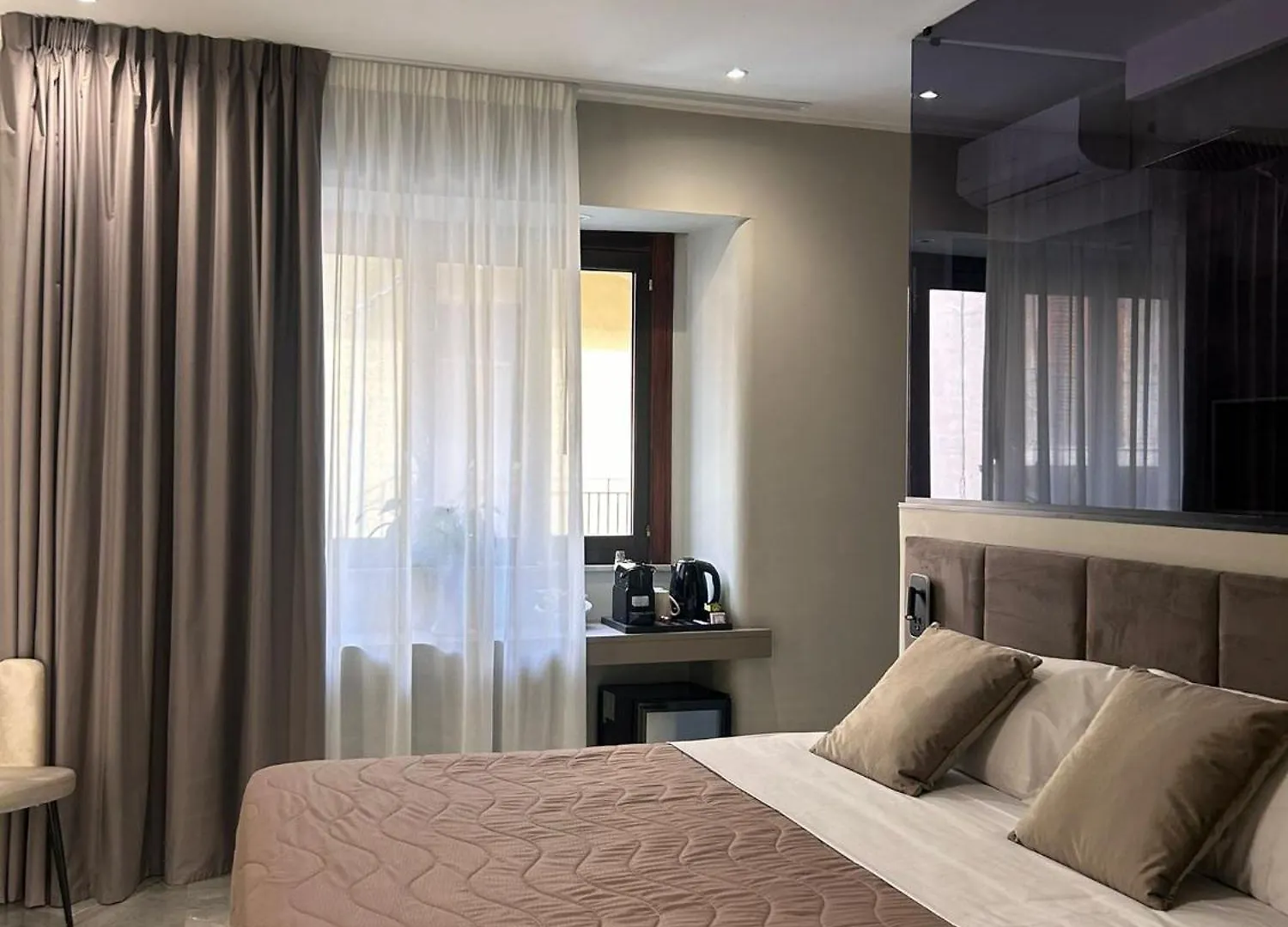 Konukevi Karma6Rooms - In Sicilia Nel Centro Di Katanya İtalya