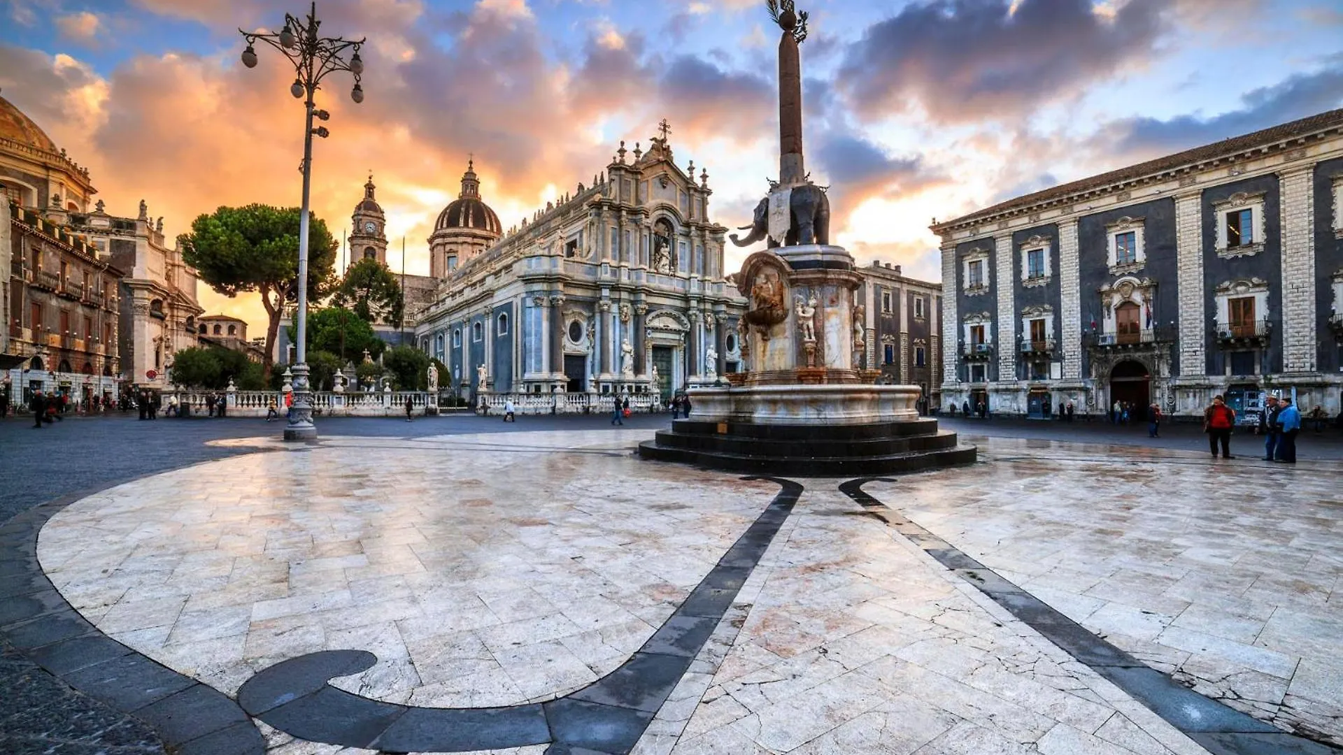 Karma6Rooms Catania 0*,  Italy