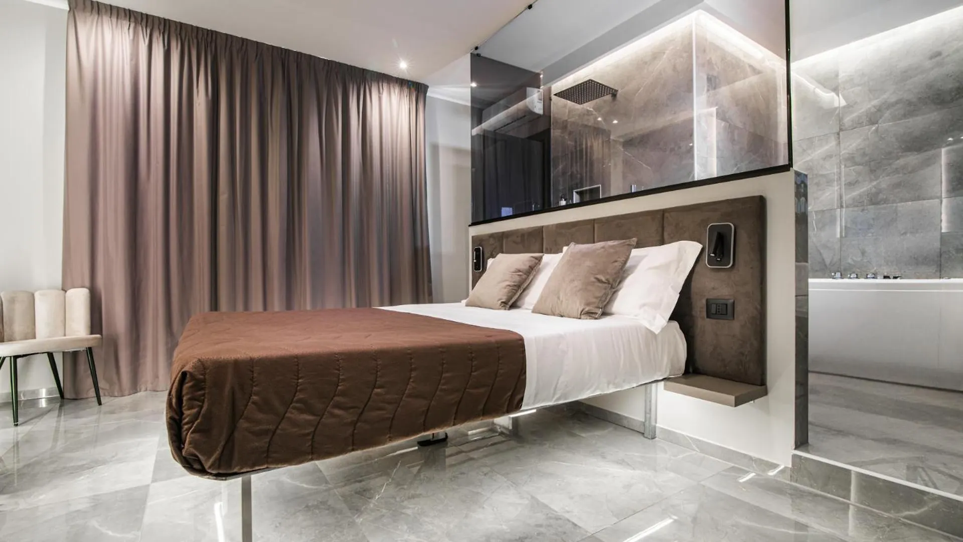 Karma6Rooms Catania