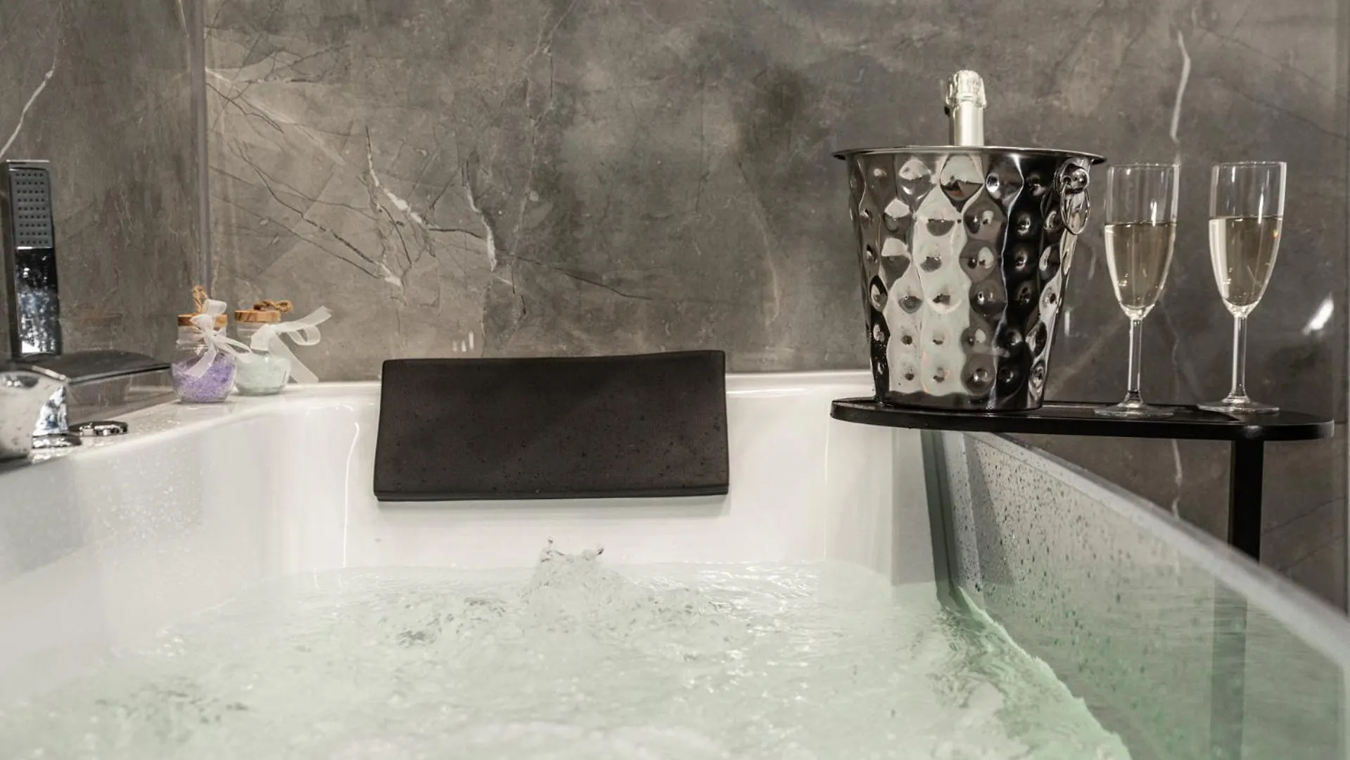 Karma6Rooms Catania