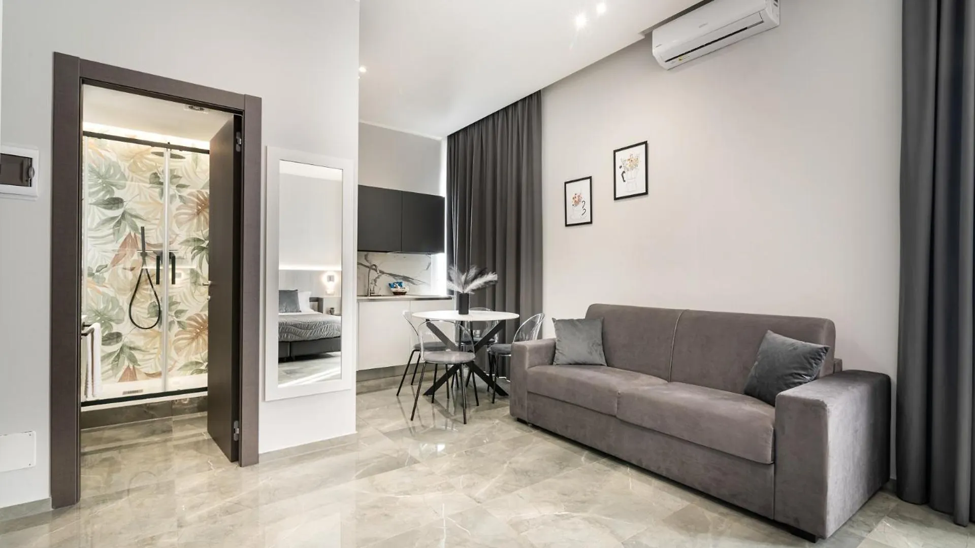 Karma6Rooms Catania Italy