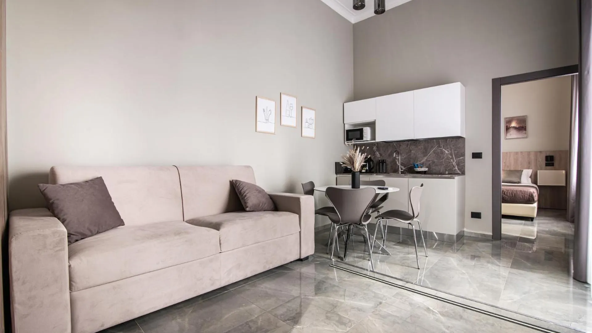 Guest house Karma6Rooms Catania Italy