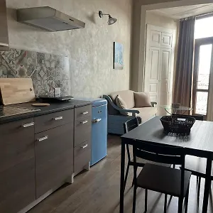  Pensión Chrilu House